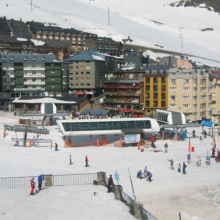 Apartamentos Grifovacances Tres Estrelles Club Pas De La Casa Luaran gambar