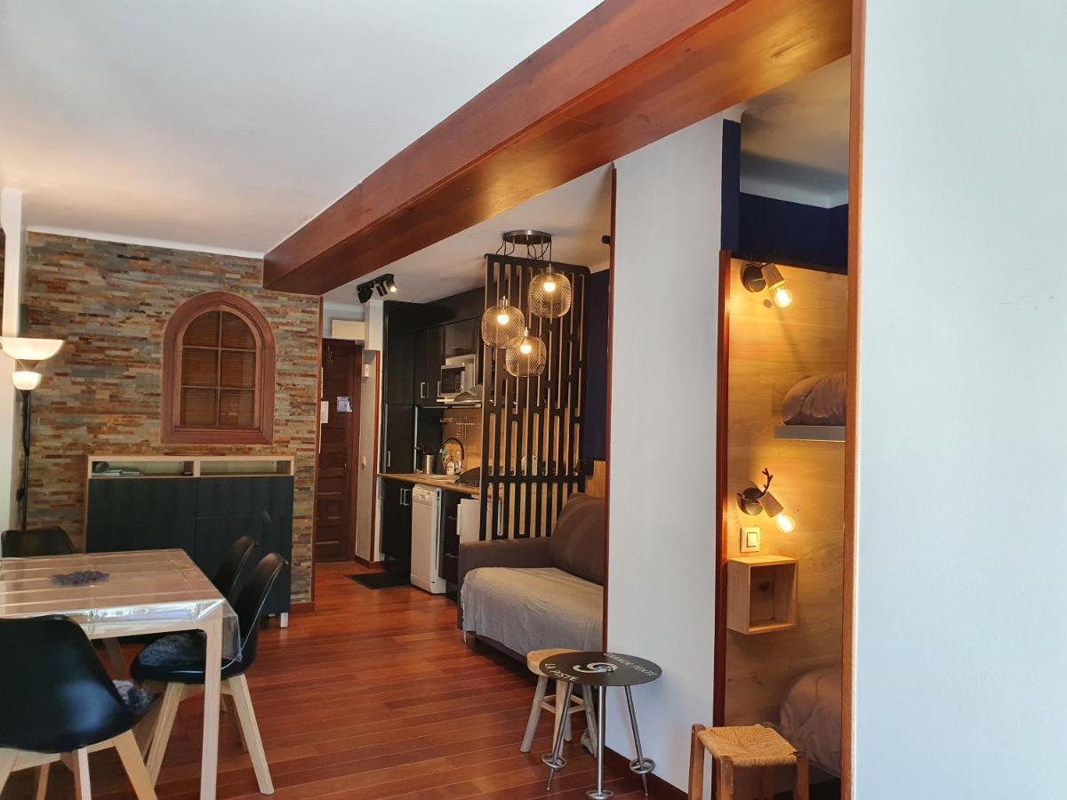 Apartamentos Grifovacances Tres Estrelles Club Pas De La Casa Luaran gambar
