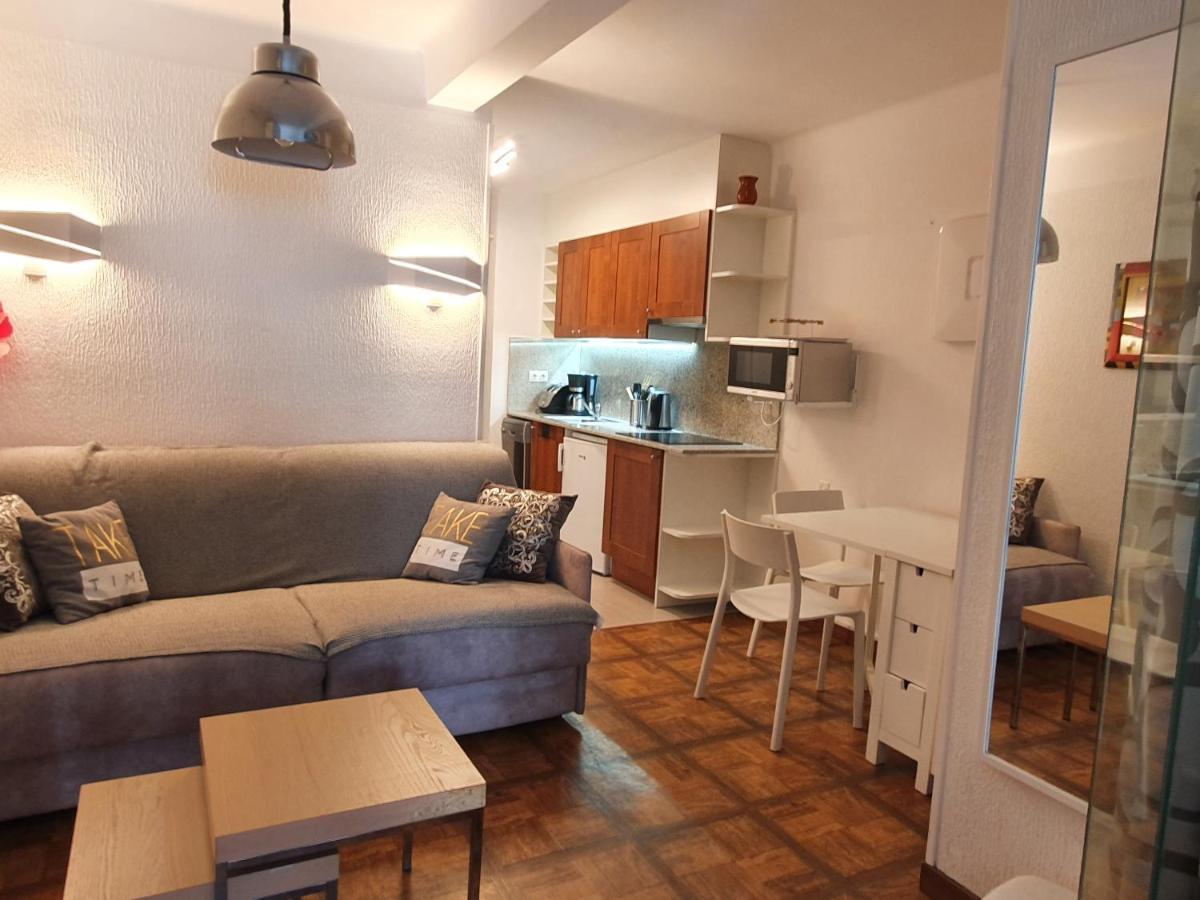 Apartamentos Grifovacances Tres Estrelles Club Pas De La Casa Luaran gambar