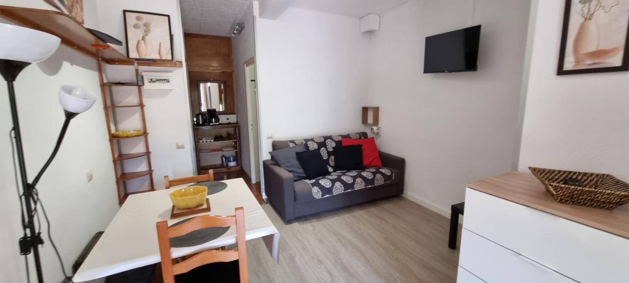 Apartamentos Grifovacances Tres Estrelles Club Pas De La Casa Luaran gambar