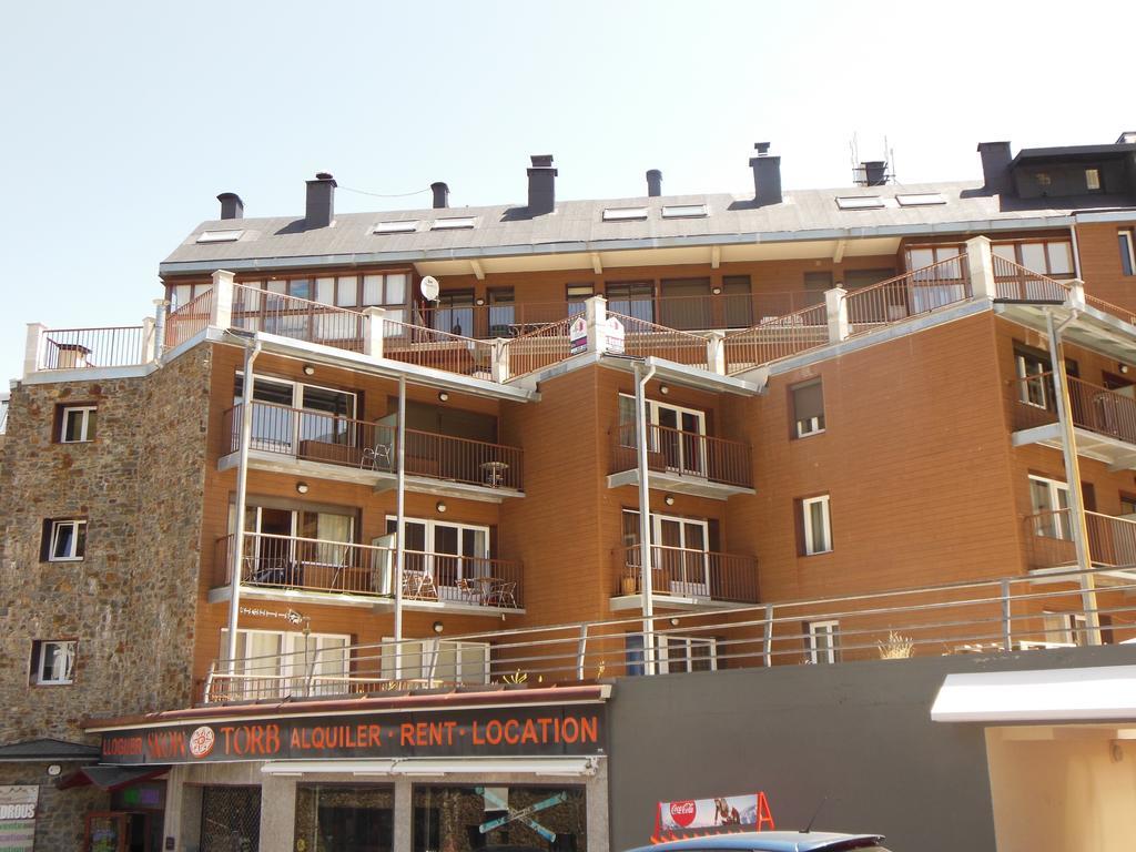 Apartamentos Grifovacances Tres Estrelles Club Pas De La Casa Luaran gambar