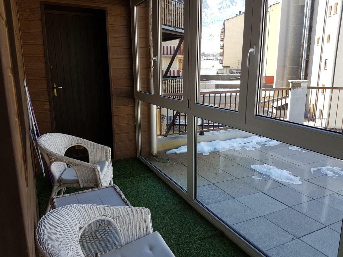 Apartamentos Grifovacances Tres Estrelles Club Pas De La Casa Luaran gambar